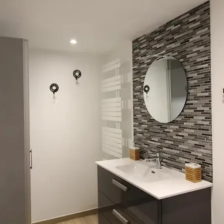 6 Personnes Au Menil - Vosges - Nature En Famille בקתה